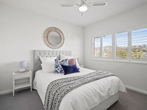 Cumbernauld #12 12 / 12 Terrigal Esp Terrigal - Accommodation Guide 1