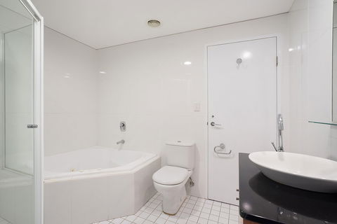 Beau Monde Apartments Newcastle - Boulevard Apartments - Accommodation Asia 1