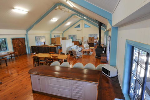 Samford Lakes - Accommodation Asia 3