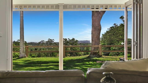 Your Luxury Escape - Paul's Farmhouse - Accommodation Guide 0