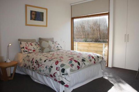 Swan Sea - Accommodation Asia 5