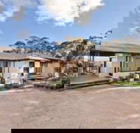 Summer House - Accommodation Asia