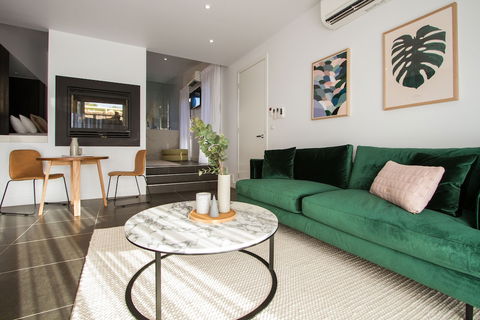 Hepburn Escape Villa - Accommodation Asia 3