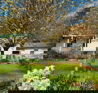 Hillendale West Wing Daylesford - Accommodation Asia