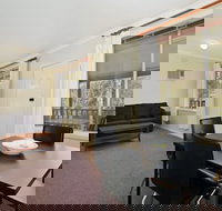 Snowstream Riverside Apartments - Unit 1 - Accommodation Asia