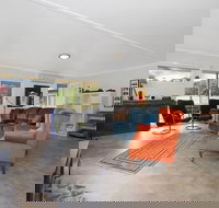 Feathertop Views - Accommodation Asia