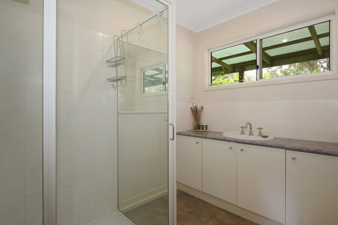 Feathertop Views - Accommodation Asia 5