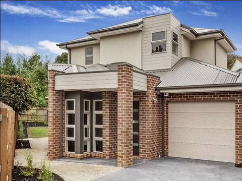 Signature Townhouse In Doncaster - Accommodation Asia 1