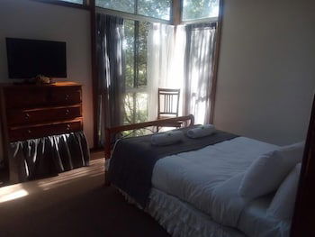 Guyra Summit Caravan Park - Accommodation Guide 0