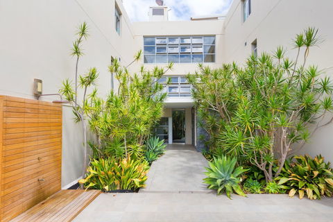 Cozy Suite Block Away To Bondi Beach - Accommodation Guide 0