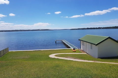 Lake Escape - Lake Macquarie - Accommodation Guide 0