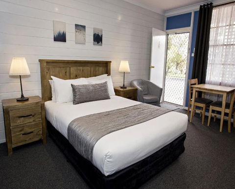 Colonial Motel And Serviced Apartments - Accommodation Asia 5
