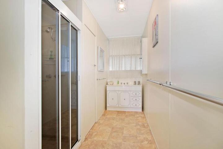 Bright VIC Accommodation Asia