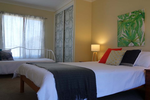 Mister Brightside - Great Location - Accommodation Asia 0