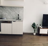 Level 8 Marvelous Apartment with pool access - Accommodation Asia