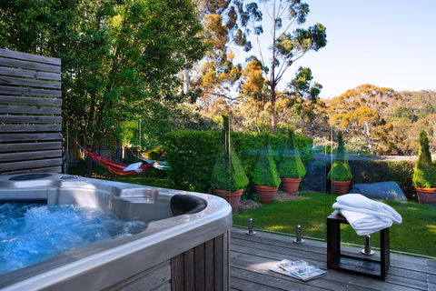 Hepburn View - Accommodation Asia 4
