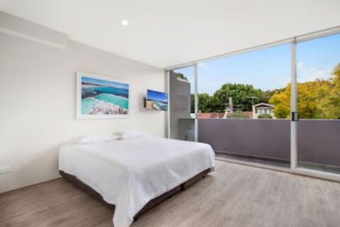 Bondi Beach Studios - Accommodation Guide 0