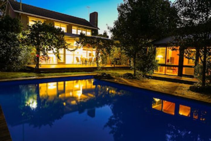 Malvern North ACT Accommodation Asia