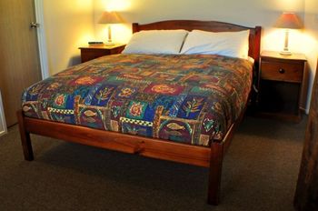 Eacottage - Accommodation Guide 6