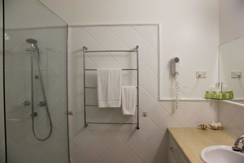 Portoria - Accommodation Asia 2