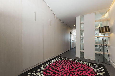 Accommodate Canberra - Nishi - Accommodation Asia 3