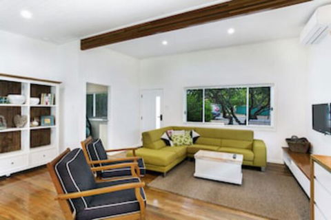The Beach House 13 Market Street - Accommodation Asia 0