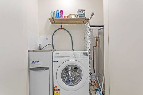 The Shoal Apartments 108 / 4 8 Bullecourt Street - Accommodation Asia 4