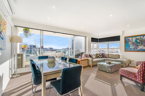 Beau Monde Apartments Newcastle - Worth Place Apartment - Accommodation Guide 6