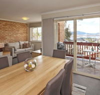 Beloka 9 - Overlooking Lake Jindabyne - Accommodation Asia