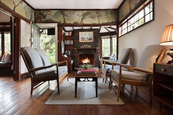 Zelman Cottage - Accommodation Asia 0