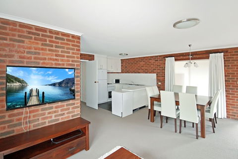 Sponars Onshore Apartment 1 - FREE Unlimited WIFI - Accommodation Asia 2