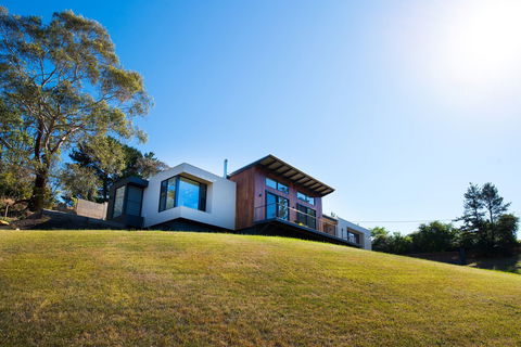 Aura House - Accommodation Asia 0