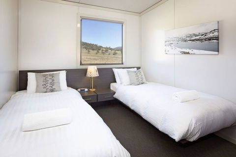 Ecocrackenback 3 Sustainable Chalet Close To The Slopes. - Accommodation Asia 5