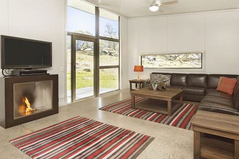 Ecocrackenback 3 Sustainable Chalet Close To The Slopes. - Accommodation Asia 1