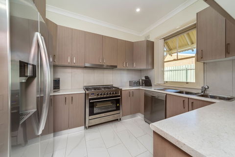 Marulan Stayz - Accommodation Guide 1