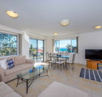 Ronald Avenue 1 / 65 Shoal Bay - Accommodation Asia