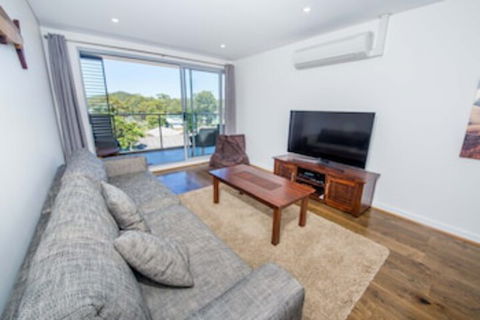 The Shoal Unit 307 Shoal Bay - Accommodation Guide 0