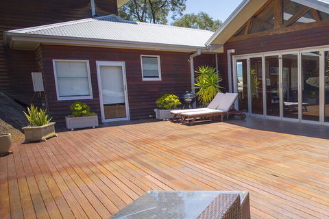 Milbrodale Lodge - Accommodation Asia 2