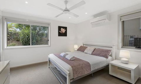 No. 1 Coffs - Accommodation Asia 4