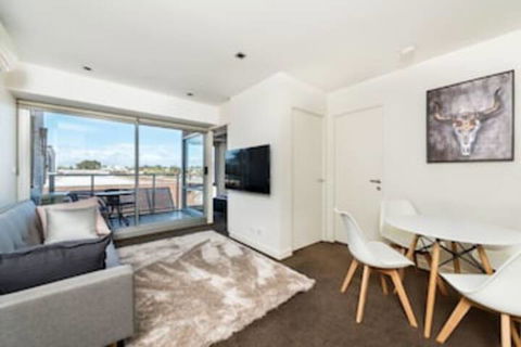 Melbourne Beachside Apartment - Accommodation Guide 0