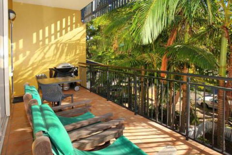 Little Hill 3 2 BDRM Apt On Parkyn Pde - Accommodation Asia 7