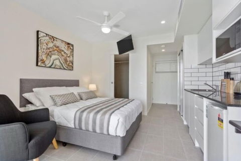 Direct Hotels - North Shore Kawana - Accommodation Asia 5