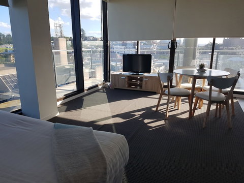 Watt Street Studio Apartment W / Ocean Views - Accommodation Guide 3