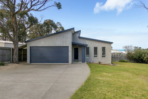 Pelican House - Accommodation Guide 4