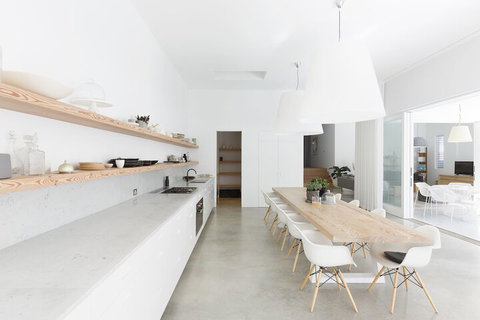 A PERFECT STAY - Coonanga Beach House - Accommodation Guide 4