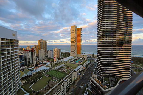 Oracle Boulevard - Private Apartments - Accommodation Asia 7