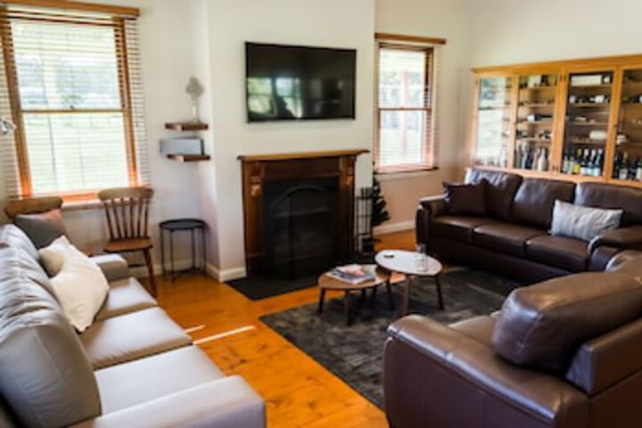 Bellbird NSW Accommodation Asia