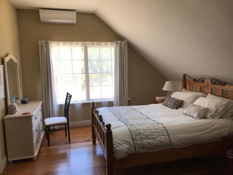 Sunsetcottages - Accommodation Asia 3