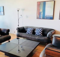 Astonishing Docklands View Deluxe Room - Accommodation China