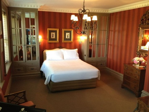 Linden Hall - Accommodation Guide 3